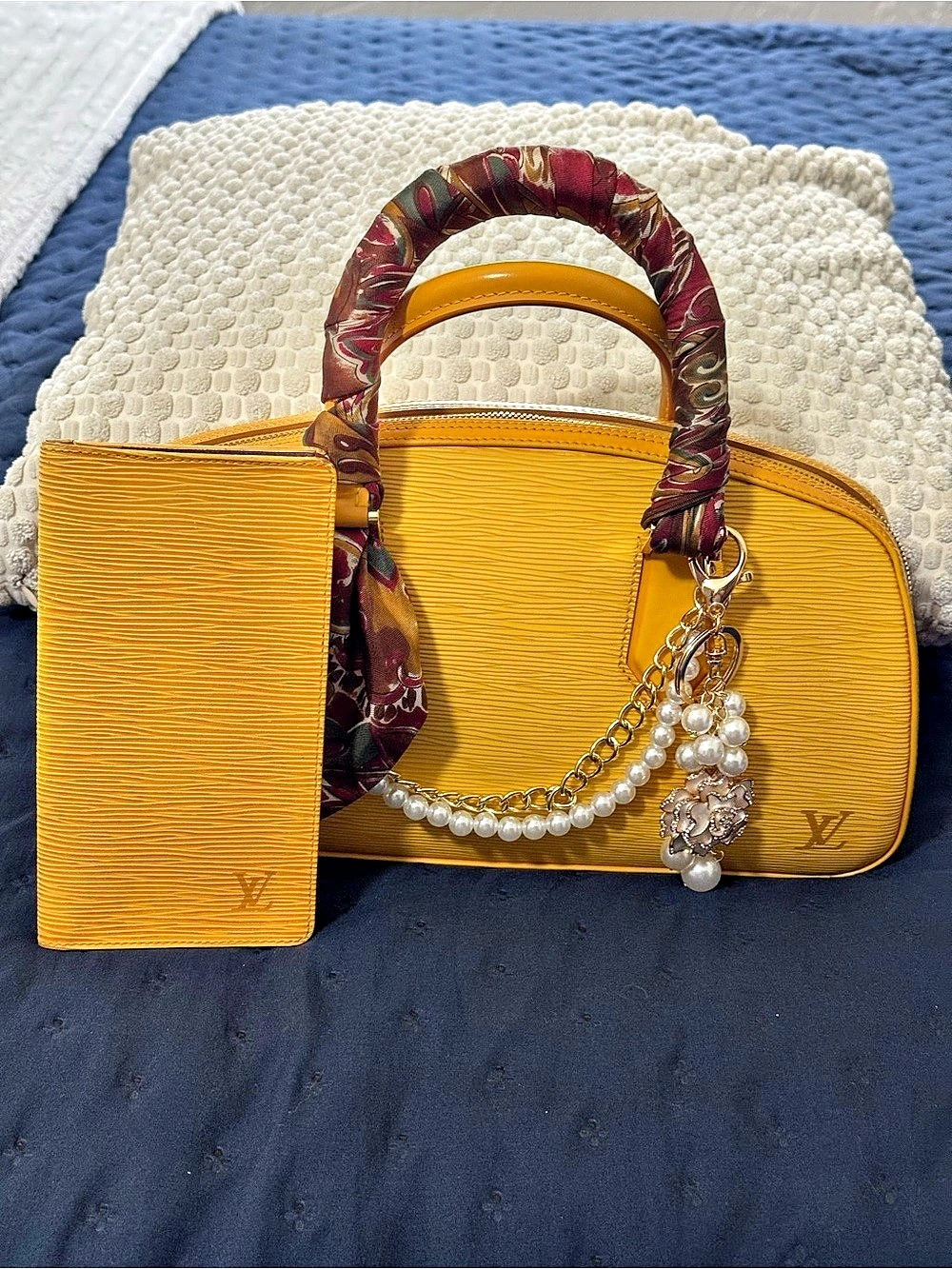 Louis Vuitton Jasmin Yellow & Brown Epi Leather Shoulder Bag wallet included!